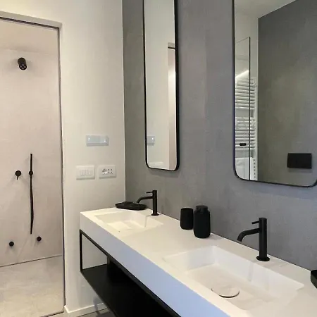 New! Luxury Penthouse 140mq & 120mq Terrace Pool Garden Apartment *