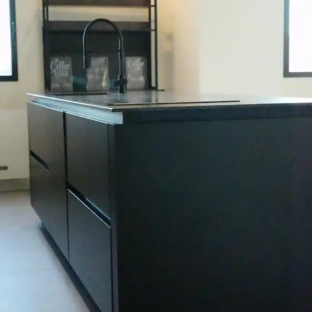 New! Luxury Penthouse 140mq & 120mq Terrace Pool Garden
